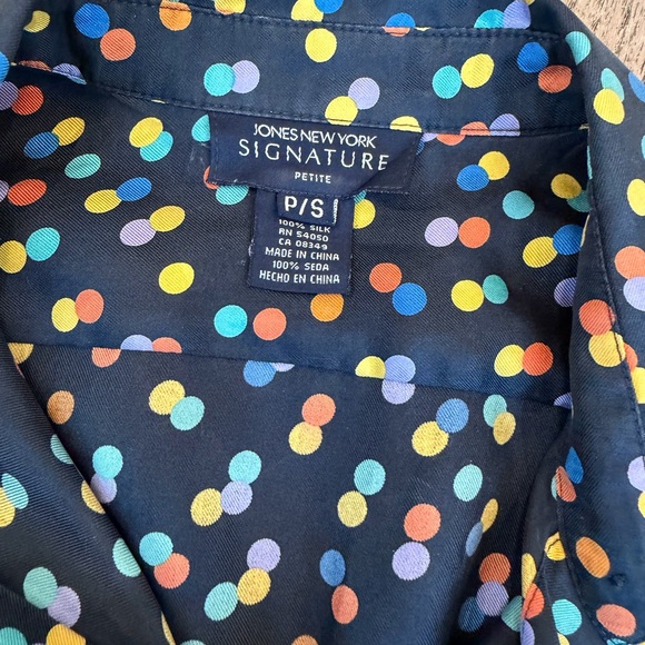 Vintage Jones New York Confetti Polka Dot Button Down Silk Shirt! - Picture 2 of 2